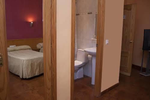 Hostal Le Vintage Ávila Dış mekan fotoğraf